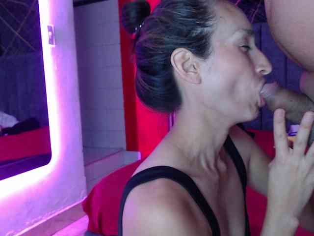 genesis-girl-mature webcam