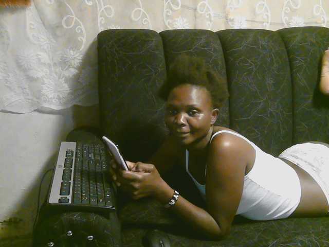 Candy-lover live cam on BongaCams