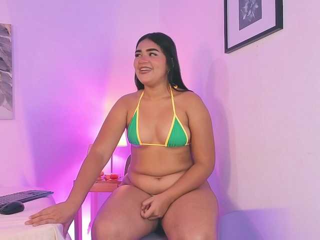 Luxe-eva- live cam on BongaCams