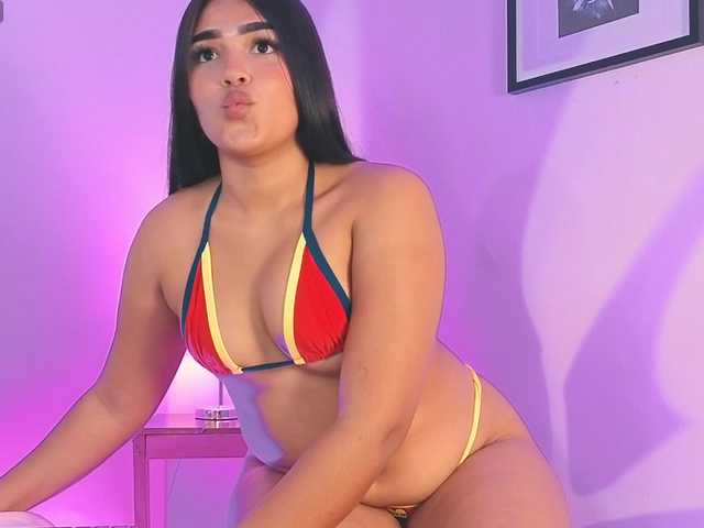Luxe-eva- live cam on BongaCams
