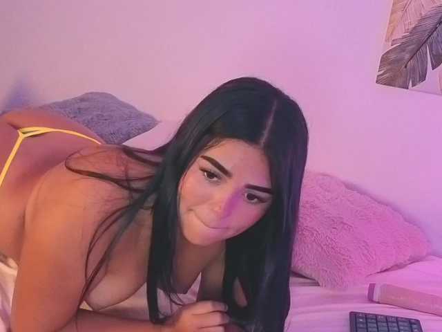 Luxe-eva- live cam on BongaCams