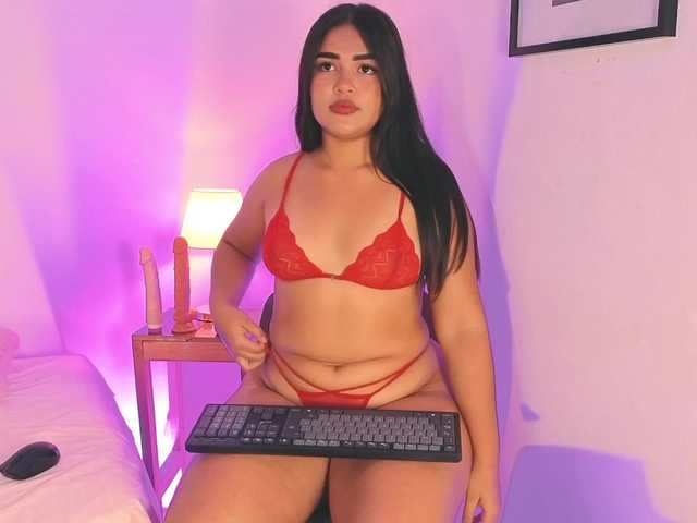 Luxe-eva- live cam on BongaCams