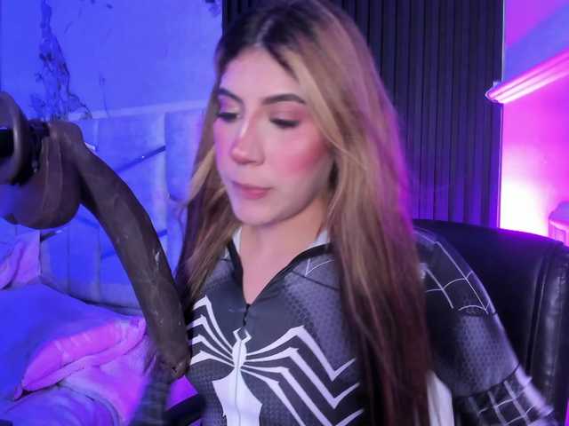 Ariablakee's BongaCams show and profile