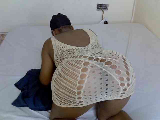 Sexytiffah webcam