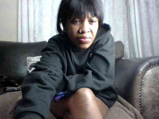 Trixiey8 webcam