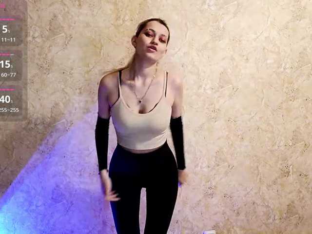 DetraRediger's BongaCams show and profile