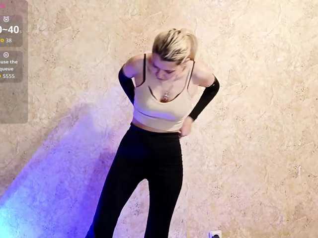 DetraRediger's BongaCams show and profile