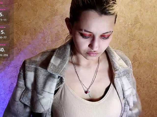 DetraRediger's BongaCams show and profile