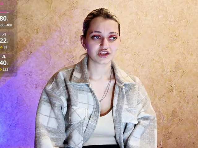 DetraRediger's BongaCams show and profile