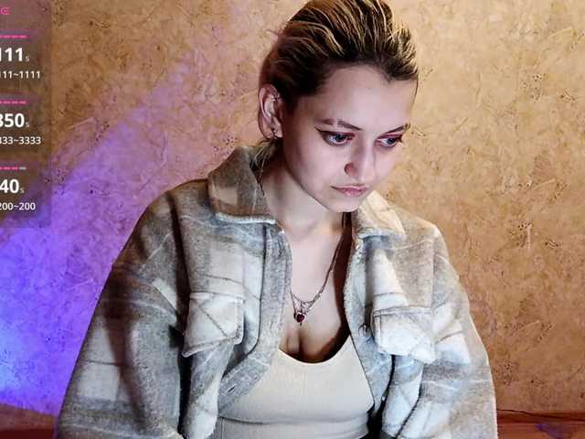 DetraRediger's BongaCams show and profile