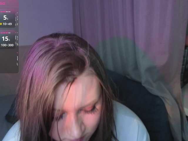 henta1sonya live cam on BongaCams
