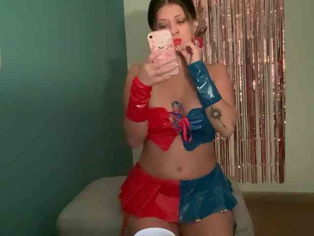 ZuriFoxxx webcam