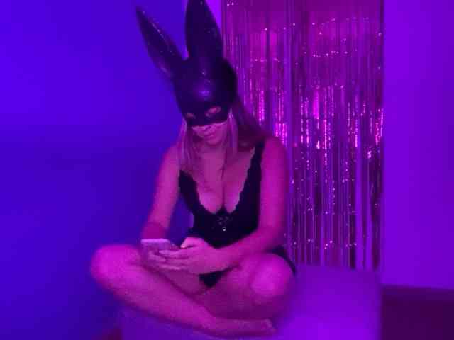 ZuriFoxxx webcam