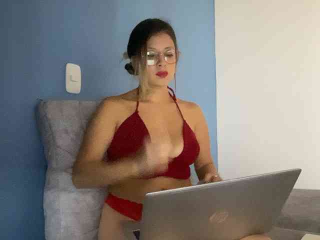 ZuriFoxxx webcam