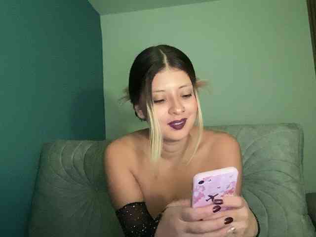 ZuriFoxxx webcam
