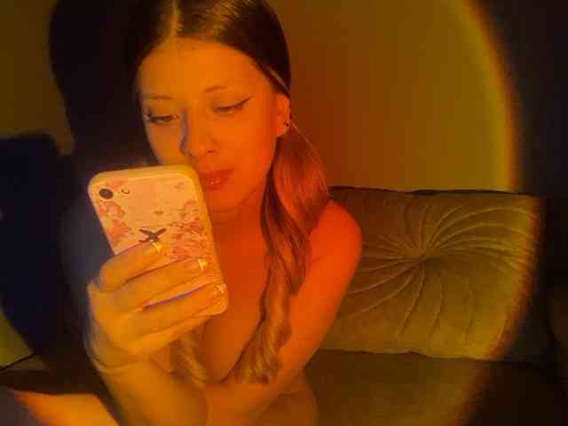 ZuriFoxxx webcam