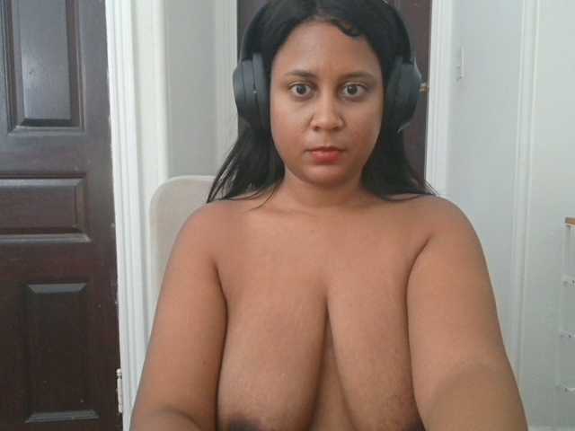 biancadoesitright live cam on BongaCams