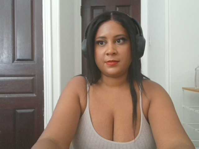 biancadoesitright live cam on BongaCams