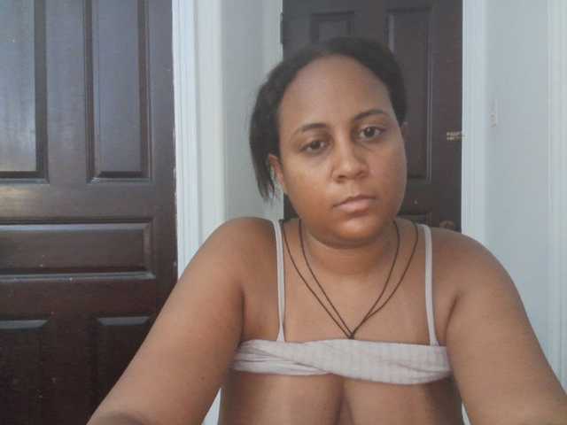 biancadoesitright live cam on BongaCams