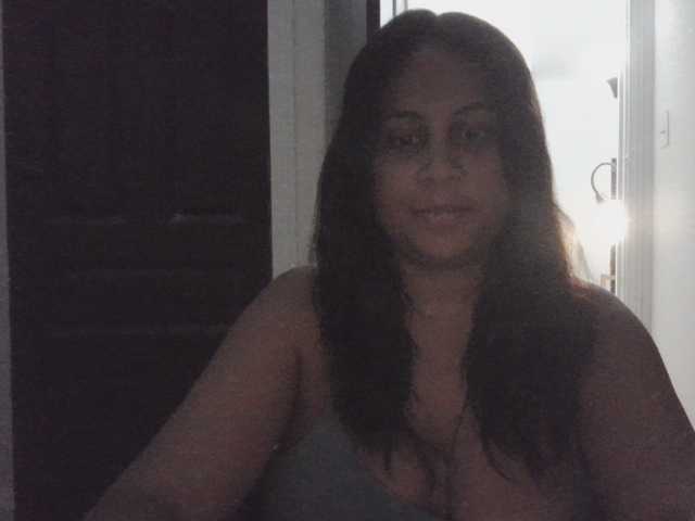 biancadoesitright cam belle