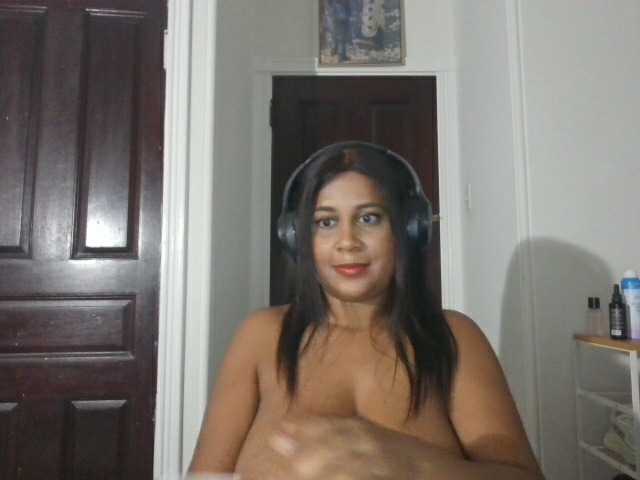 biancadoesitright live cam on BongaCams