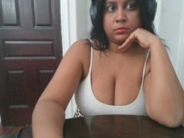 biancadoesitright live cam on BongaCams