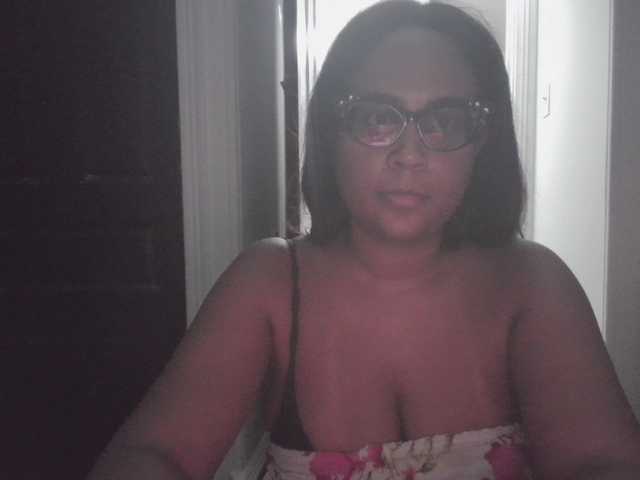 biancadoesitright cam belle