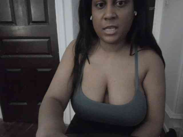 biancadoesitrigh... Live Webcam on BongaCams