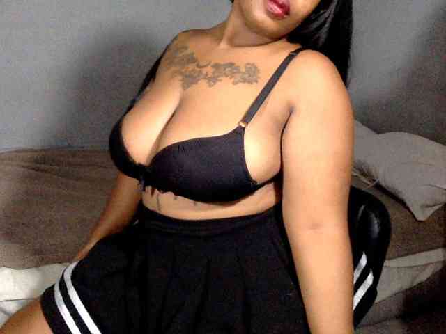 Krayola Live Webcam on BongaCams