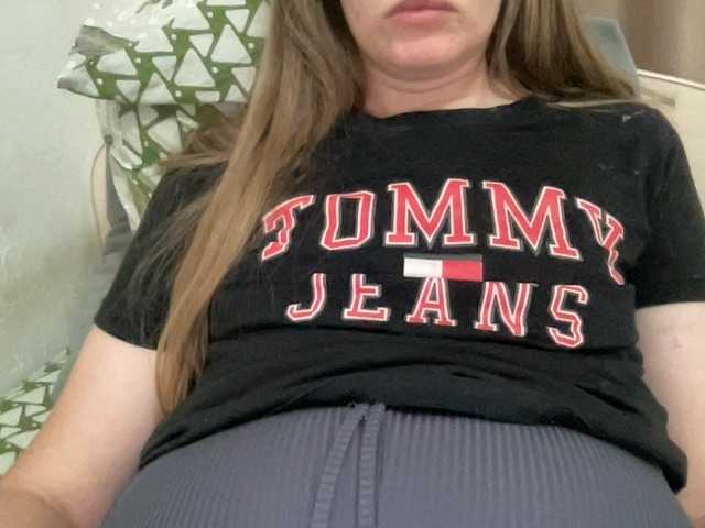 AlisaKitcat live cam on BongaCams