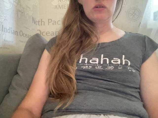 AlisaKitcat live cam on BongaCams