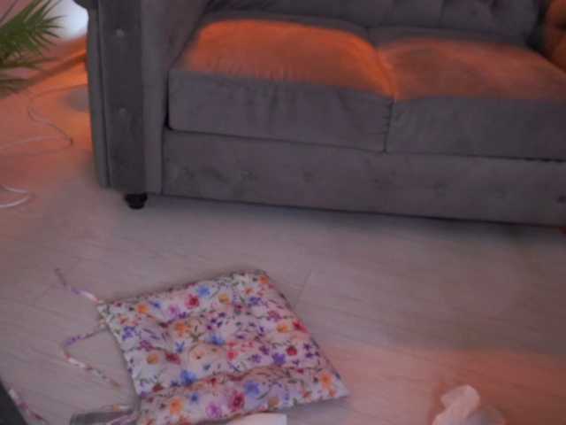  TaraElliot chat room