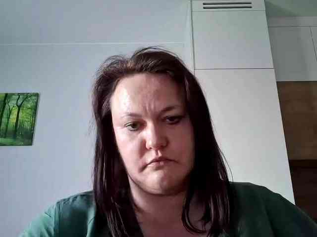 OpheliaSweet webcam