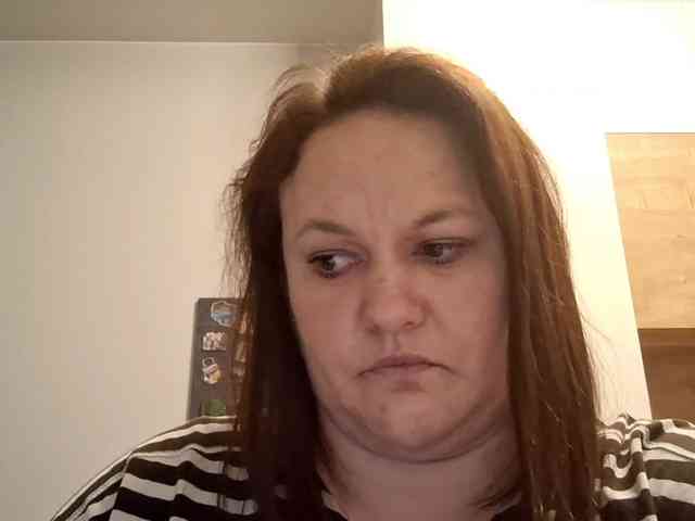 OpheliaSweet webcam