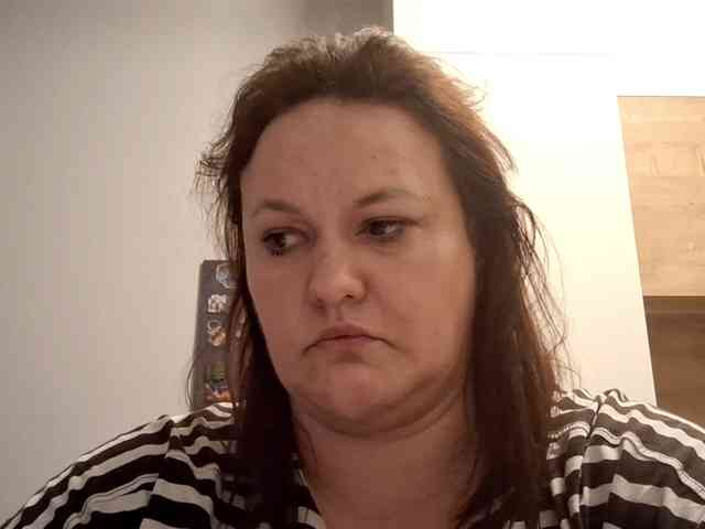 OpheliaSweet webcam