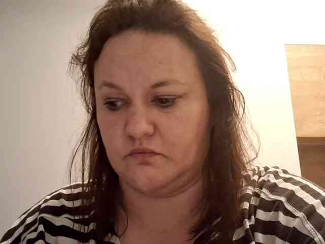 OpheliaSweet webcam