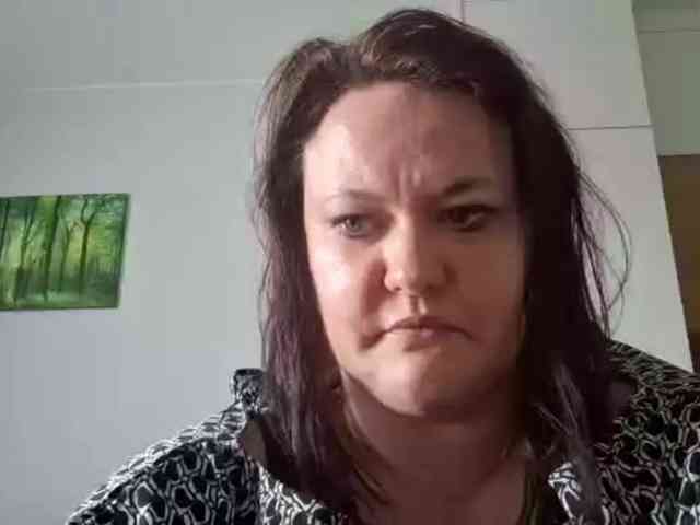OpheliaSweet webcam