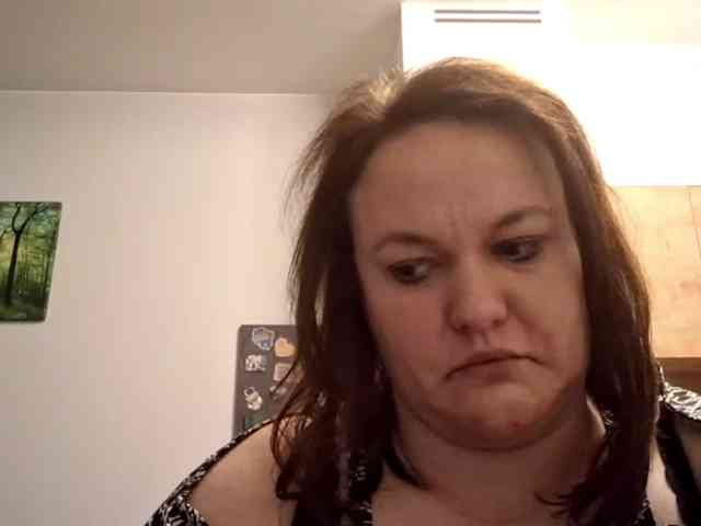 OpheliaSweet webcam
