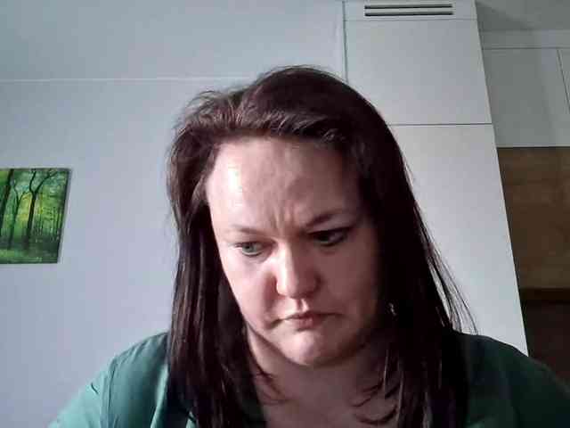 OpheliaSweet webcam