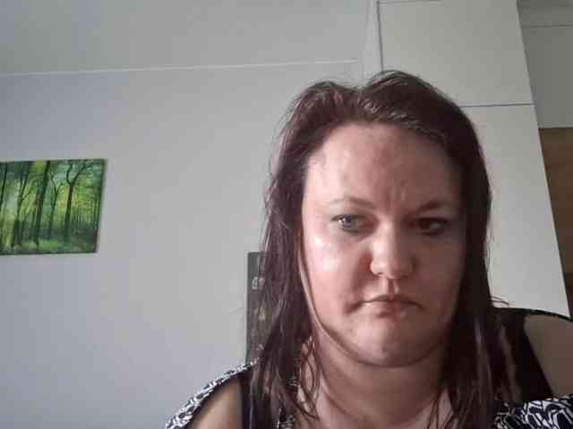 OpheliaSweet webcam