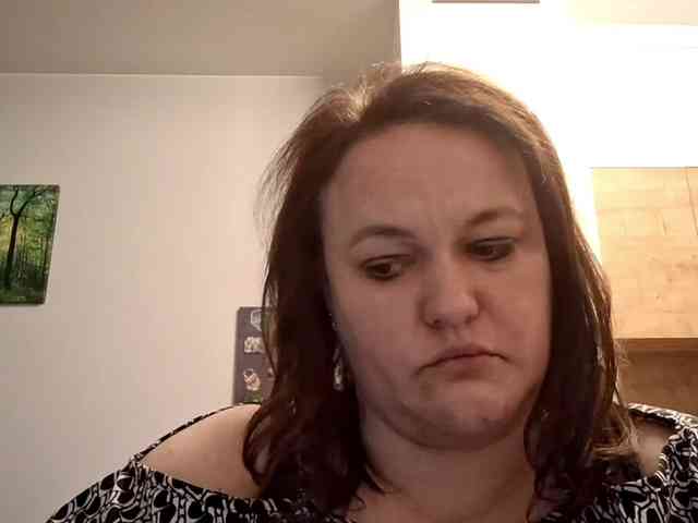 OpheliaSweet webcam