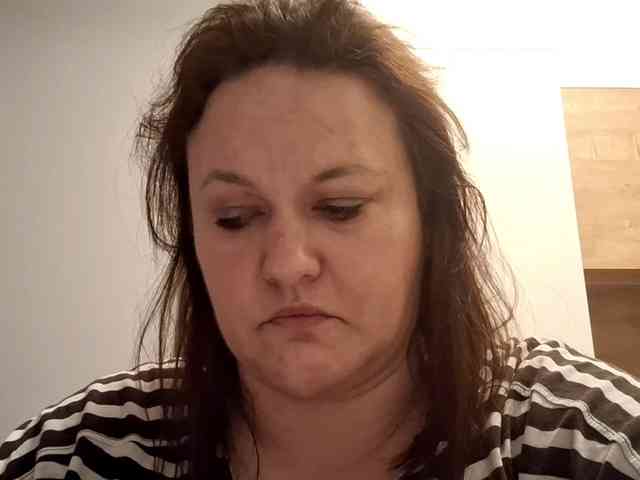 OpheliaSweet webcam