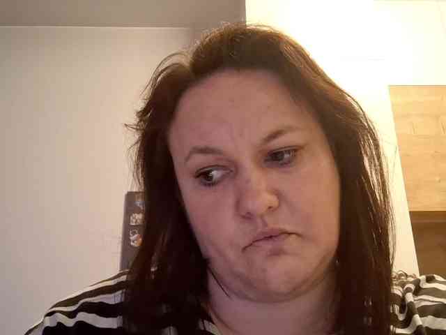 OpheliaSweet webcam