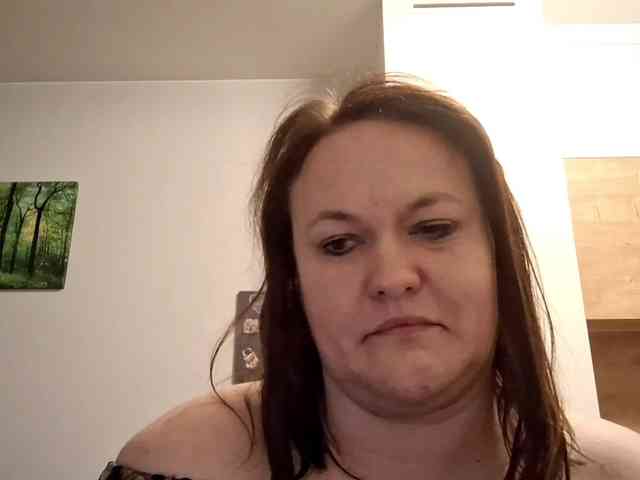 OpheliaSweet webcam