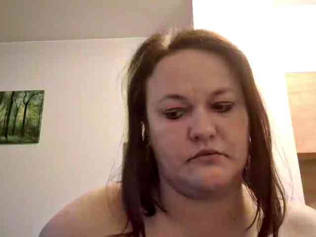 OpheliaSweet webcam