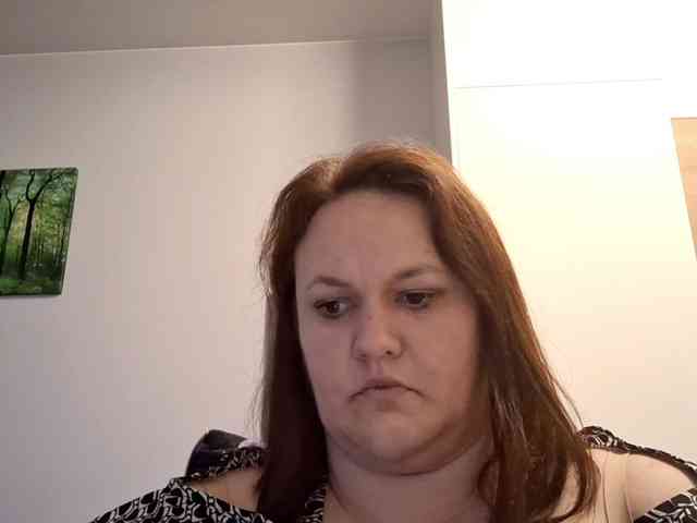 OpheliaSweet webcam