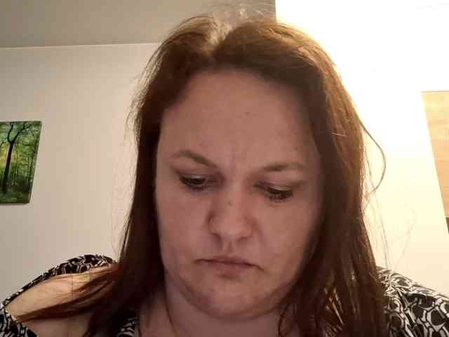 OpheliaSweet webcam