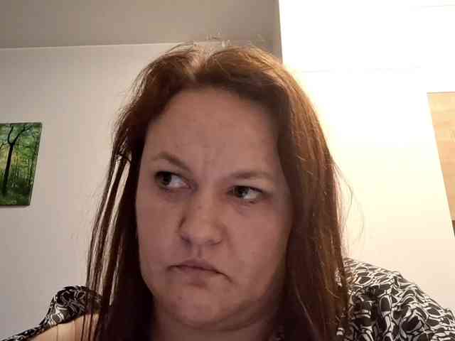 OpheliaSweet webcam