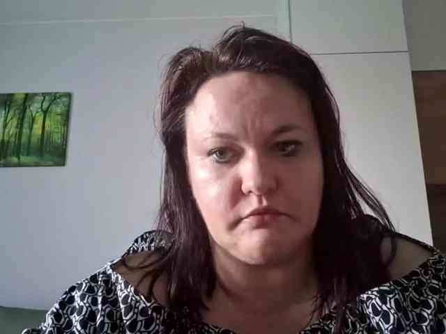 OpheliaSweet webcam