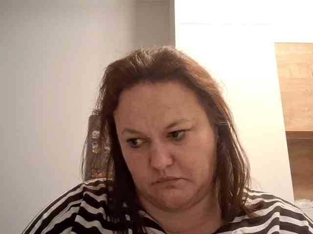 OpheliaSweet webcam
